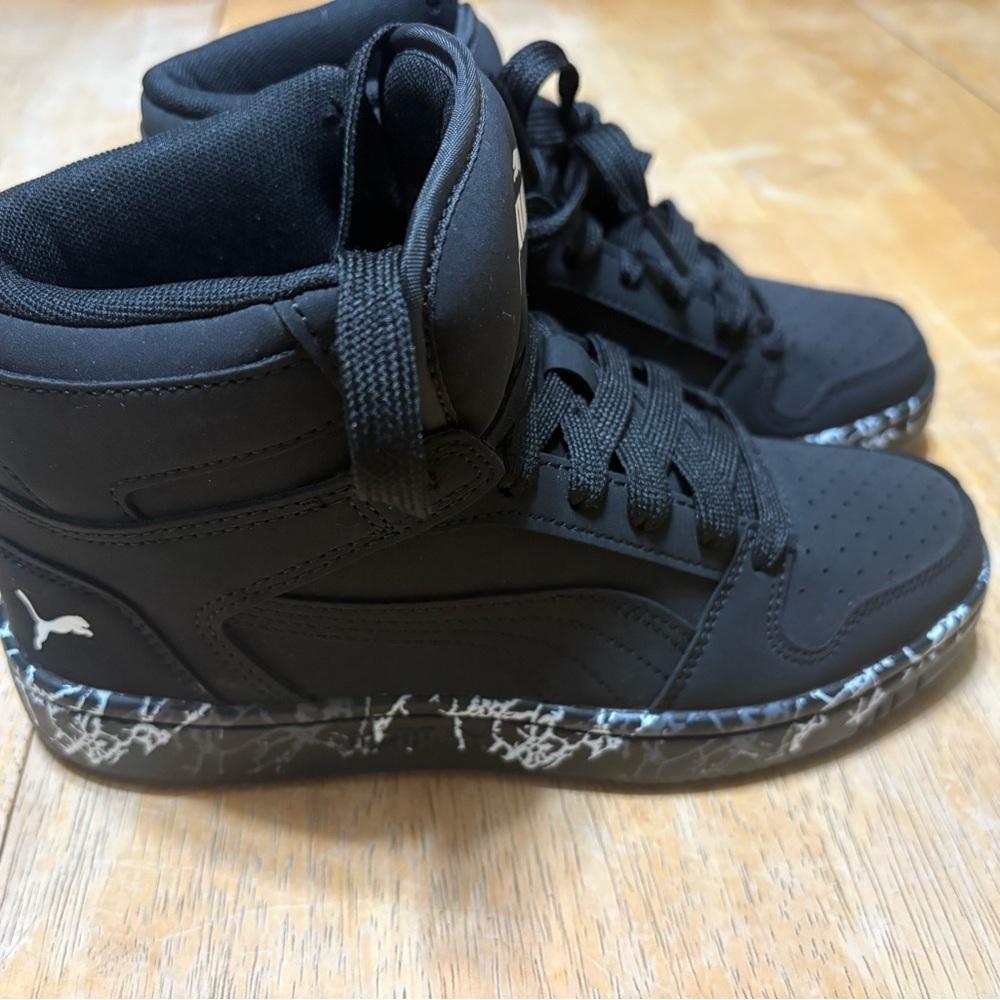 Puma Kids Black High-Top Sneakers with Patterned Sole